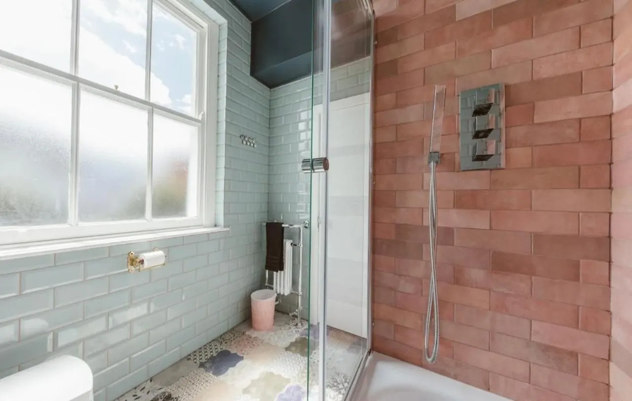 Jacuzzi-Cinema-Tower Bridge Holiday home